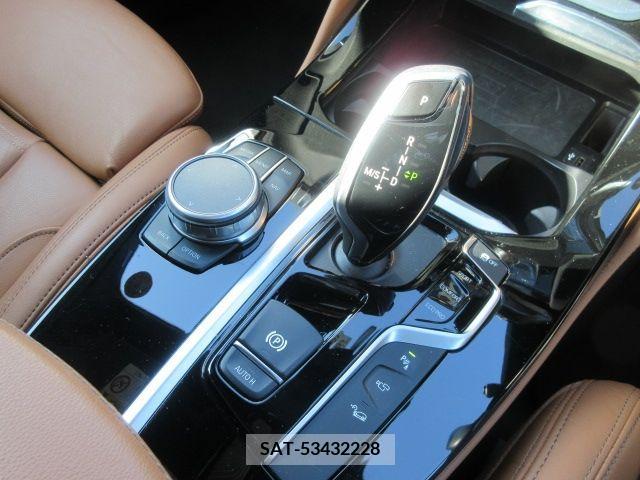 Bmw X4 2021-09 205107-25