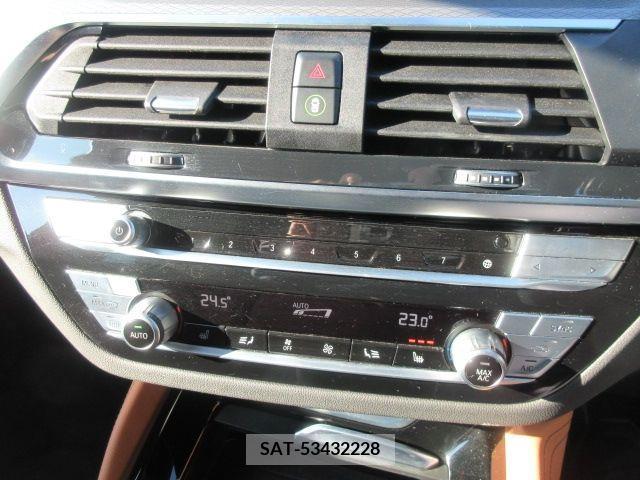 Bmw X4 2021-09 205107-27