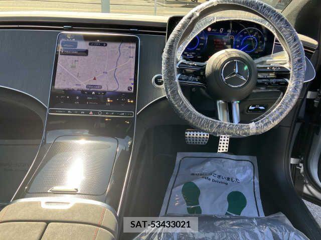 Mercedes Benz EQS 2022-10 215453-4