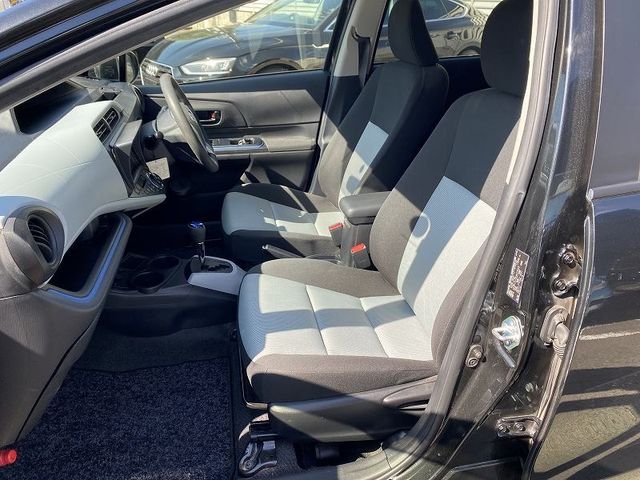 Toyota AQUA 2013-10 18297-12