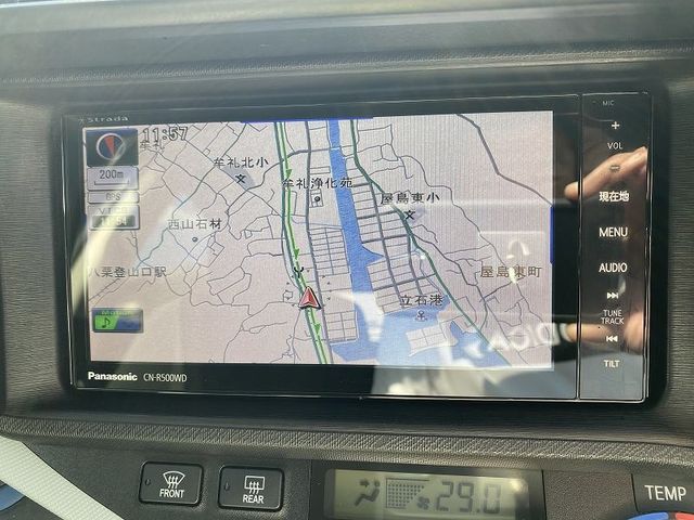 Toyota AQUA 2013-10 18297-16