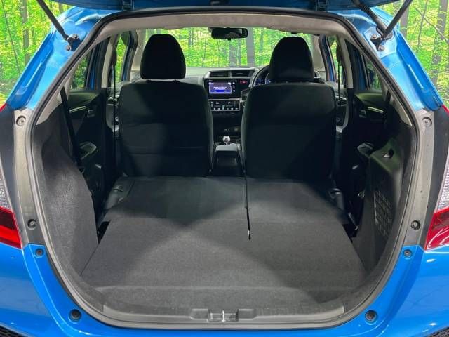 Honda FIT HYBRID 2013-09 187986-11