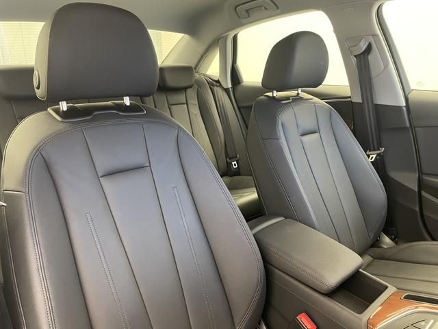 Audi A4 2021-06 9309-12