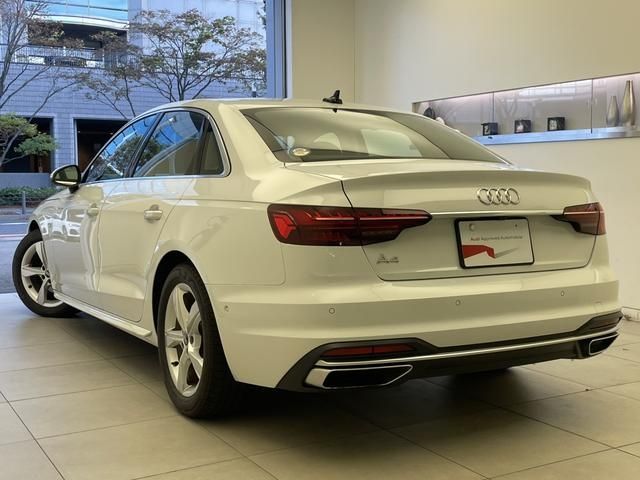Audi A4 2021-06 9309-5