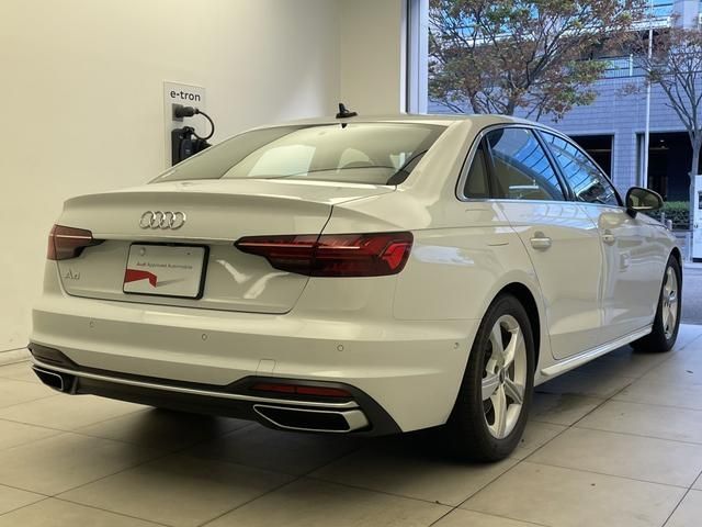 Audi A4 2021-06 9309-1