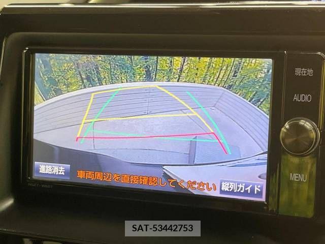 Toyota VOXY 2016-09 370413-6