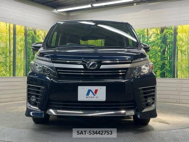 Toyota VOXY 2016-09 370413-15