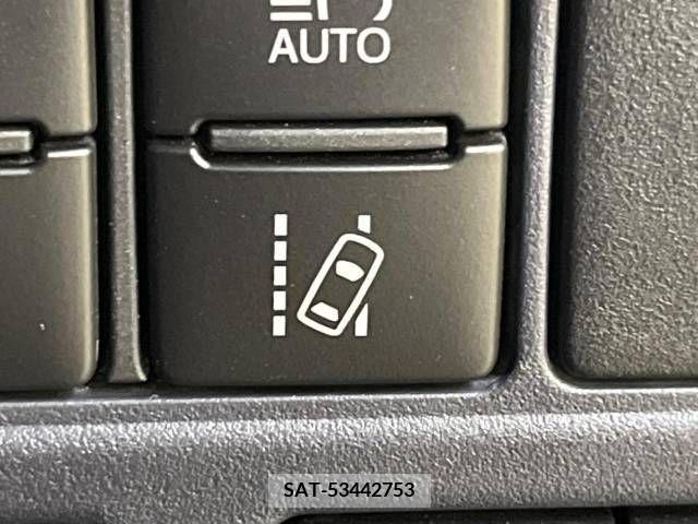 Toyota VOXY 2016-09 370413-4