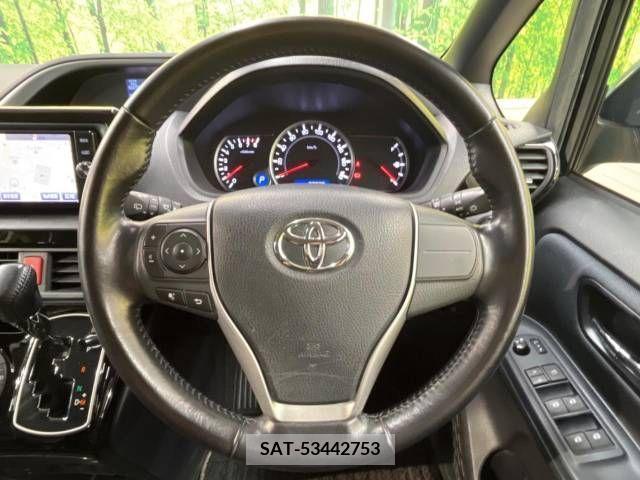 Toyota VOXY 2016-09 370413-12