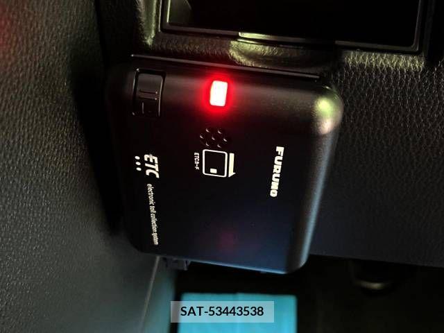 Toyota NOAH 2023-04 230030-7