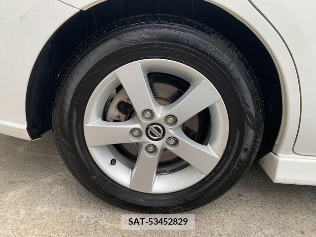 Nissan LAFESTA 2014-01 241783-22