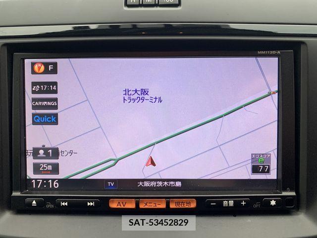 Nissan LAFESTA 2014-01 241783-11