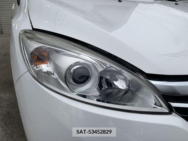 Nissan LAFESTA 2014-01 241783-20