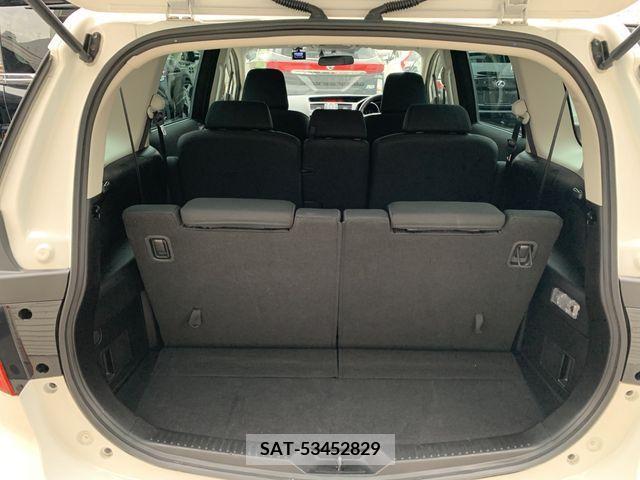 Nissan LAFESTA 2014-01 241783-7