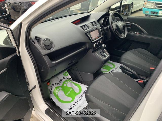 Nissan LAFESTA 2014-01 241783-3