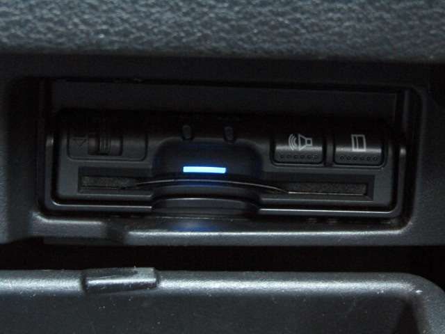 Nissan SERENA 2018-04 14084-14