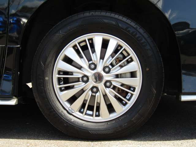 Nissan SERENA 2018-04 14084-6