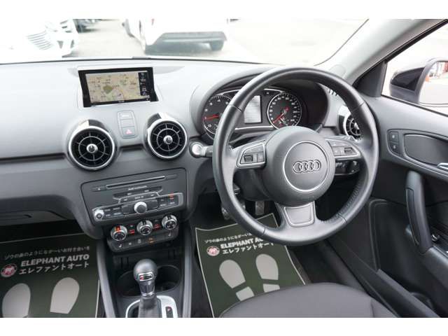 Audi A1 2018-12 2419-4