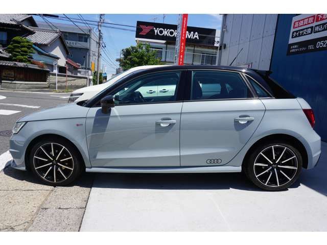 Audi A1 2018-12 2419-15