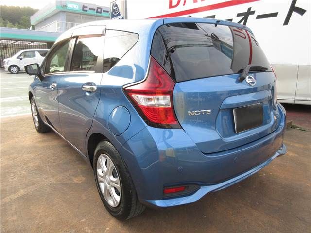 Nissan NOTE 2017-04 5608-1