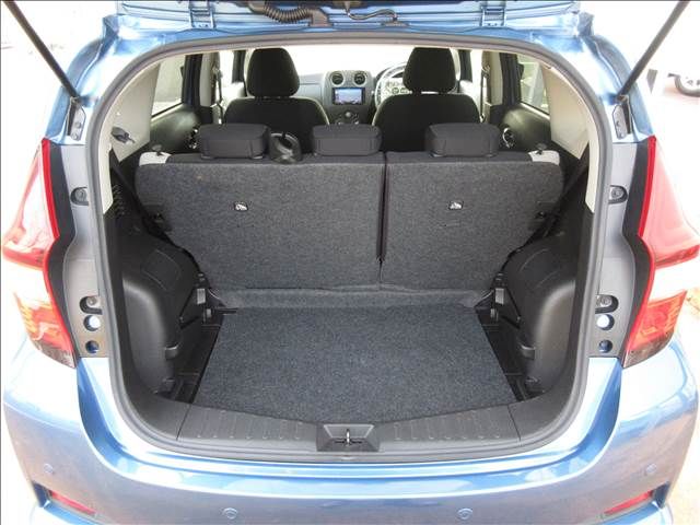 Nissan NOTE 2017-04 5608-5