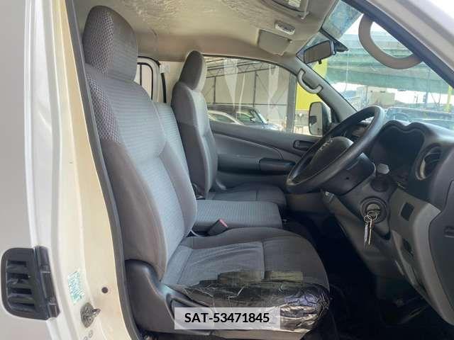 Nissan NV350 Caravan 2015-06 343119-19