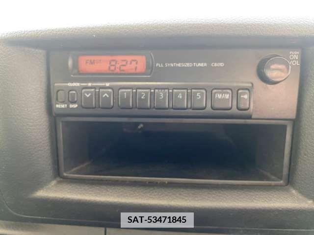 Nissan NV350 Caravan 2015-06 343119-11