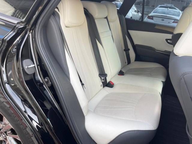 Toyota CROWN SEDAN 2020-11 21457-9