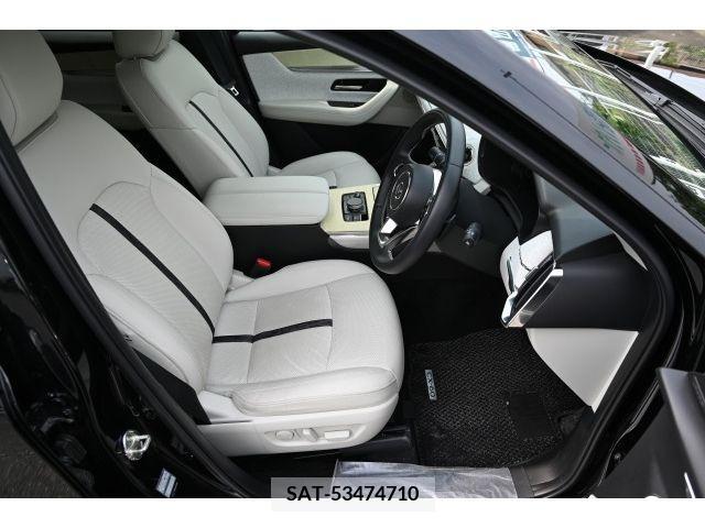 Mazda CX-60 2022-08 308687-6