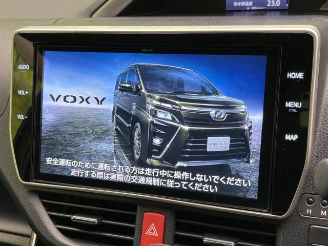 Toyota VOXY 2018-10 14590-3