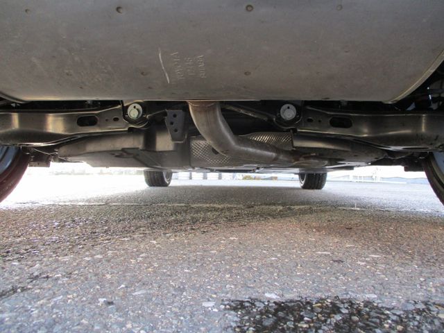 Toyota PRIUS 2023-04 193623-11