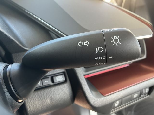 Toyota PRIUS 2023-04 193623-19
