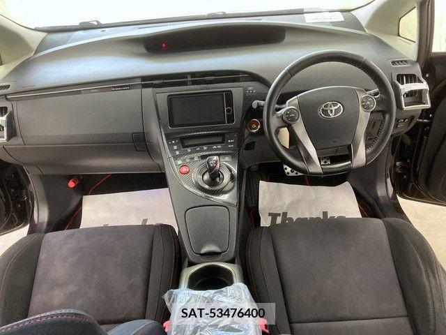Toyota PRIUS 2013-07 327811-1