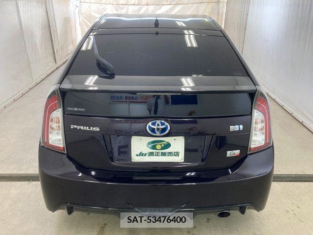 Toyota PRIUS 2013-07 327811-6