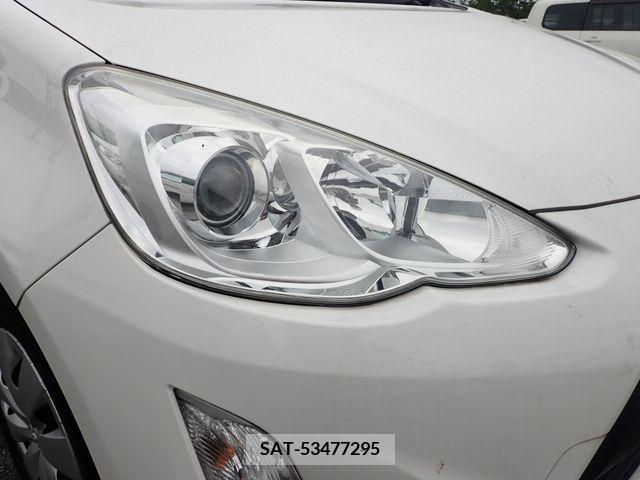 Toyota AQUA 2017-06 378154-7