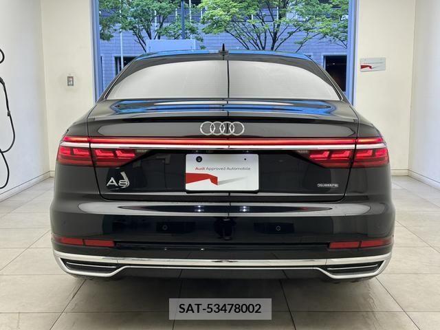 Audi A8 2019-02 261154-3