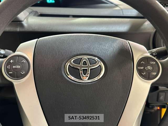 Toyota AQUA 2012-08 211605-15
