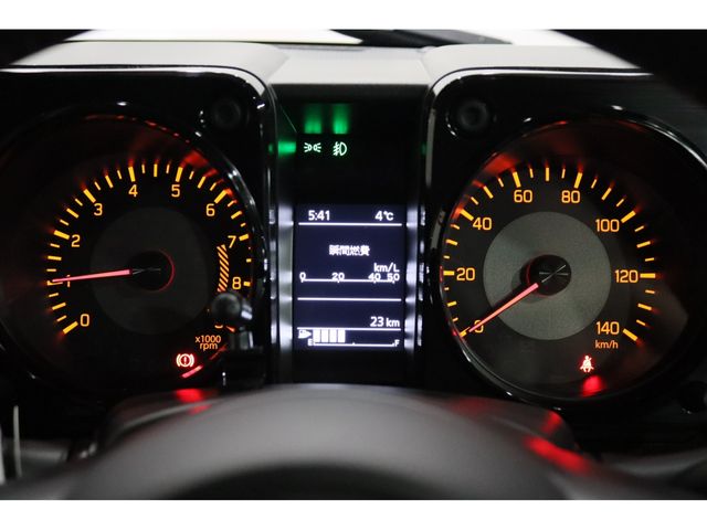 Suzuki JIMNY 2022-11 320-15