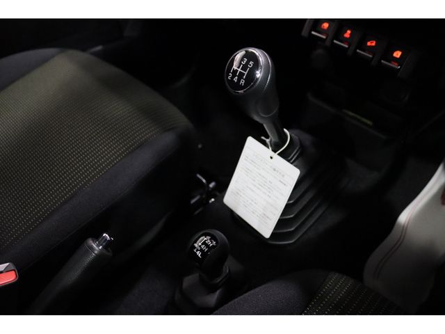 Suzuki JIMNY 2022-11 320-7