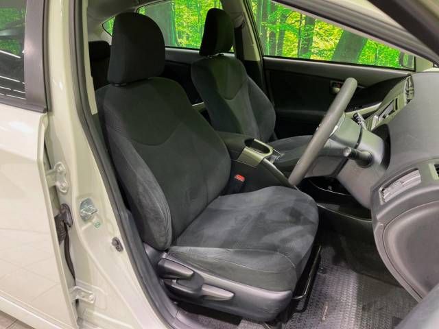 Toyota PRIUS 2015-03 25358-8