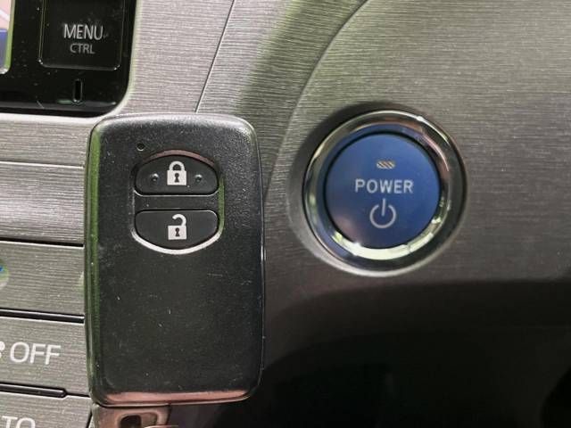 Toyota PRIUS 2015-03 25358-7