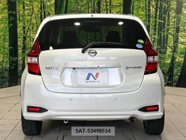 Nissan NOTE 2019-03 305461-15