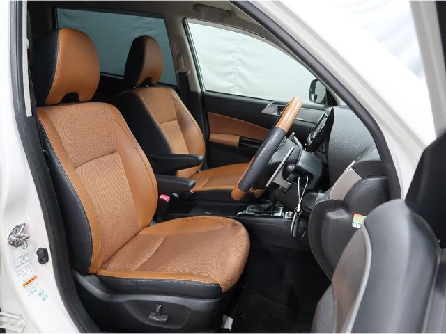 Subaru EXIGA CROSSOVER 2015-05 196172-4