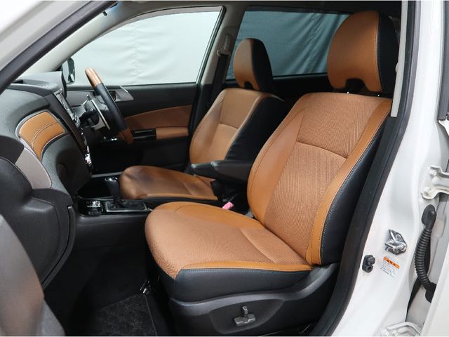 Subaru EXIGA CROSSOVER 2015-05 196172-7