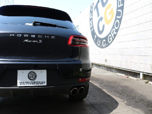 Porsche MACAN 2017-02 4005-14