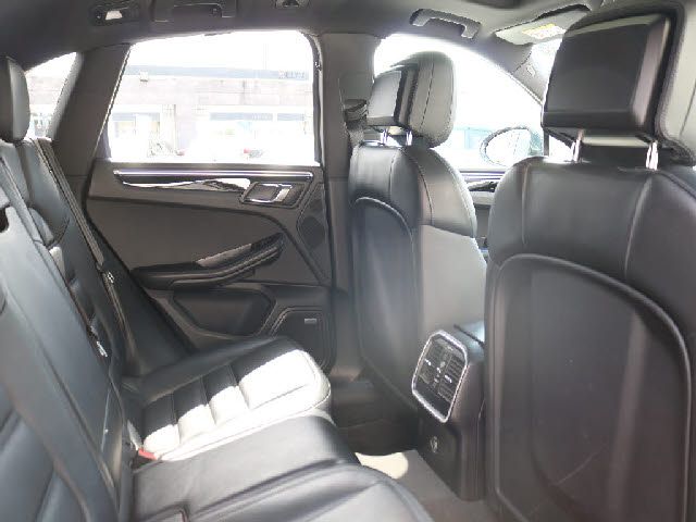Porsche MACAN 2017-02 4005-13