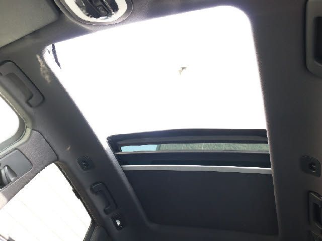 Porsche MACAN 2017-02 4005-16