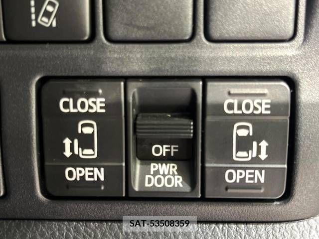 Toyota NOAH 2019-04 210078-5