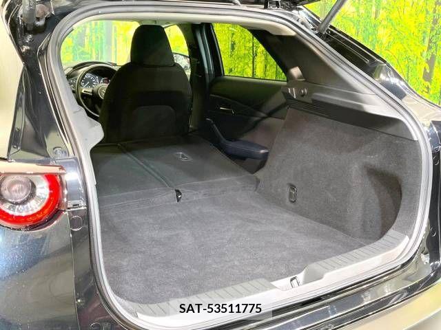 Mazda CX-30 2023-03 207088-10