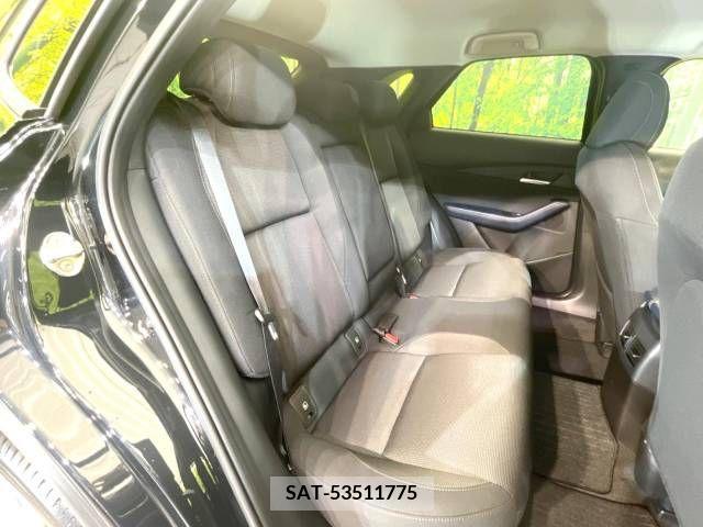 Mazda CX-30 2023-03 207088-9